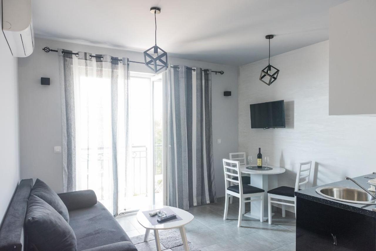 " Tiamat " Apartmani Tivat Ngoại thất bức ảnh
