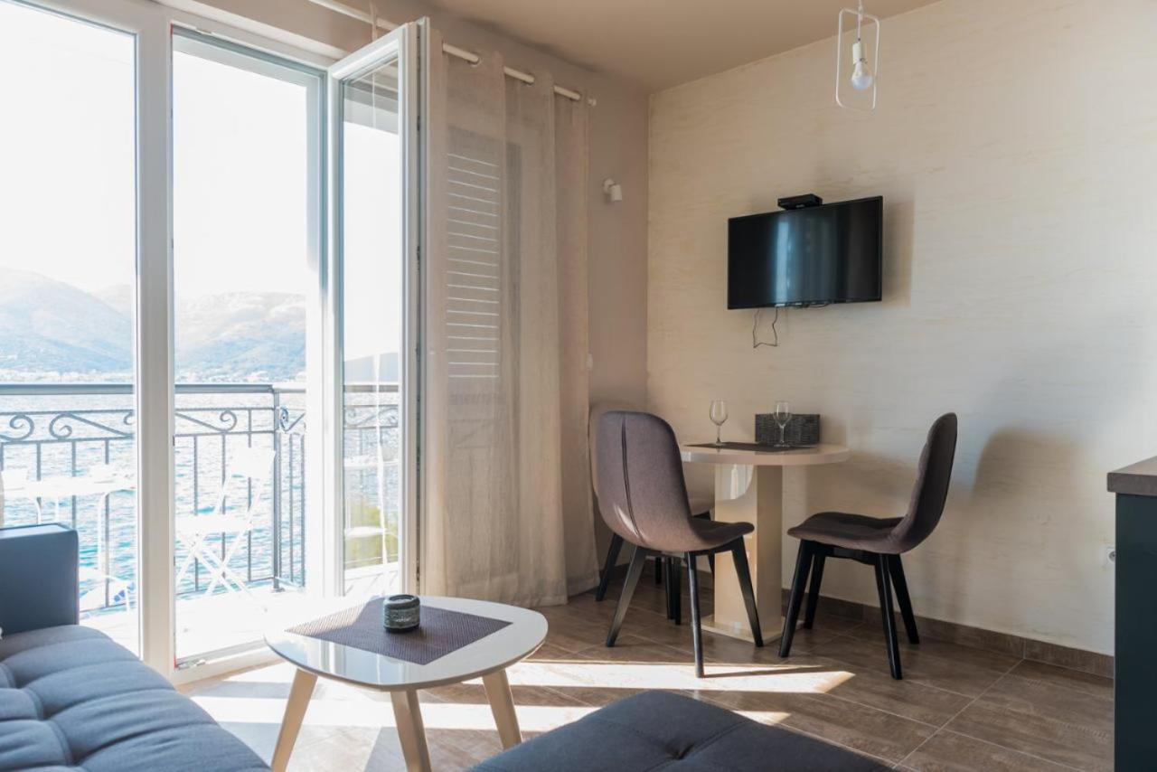 " Tiamat " Apartmani Tivat Ngoại thất bức ảnh