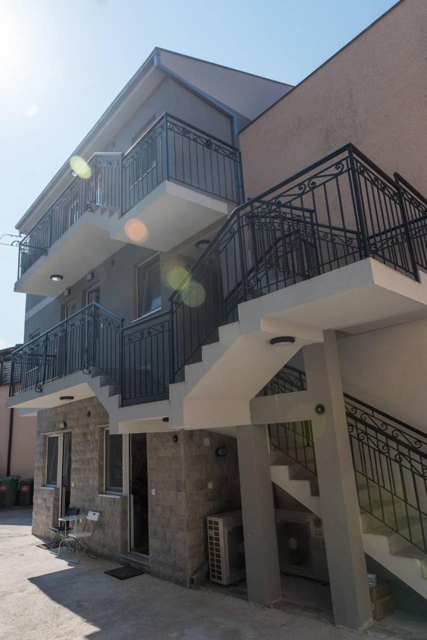 " Tiamat " Apartmani Tivat Ngoại thất bức ảnh